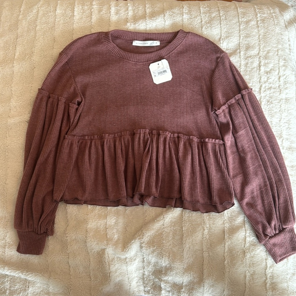 Altar’d State Baby doll balloon sleeve purple sweater top